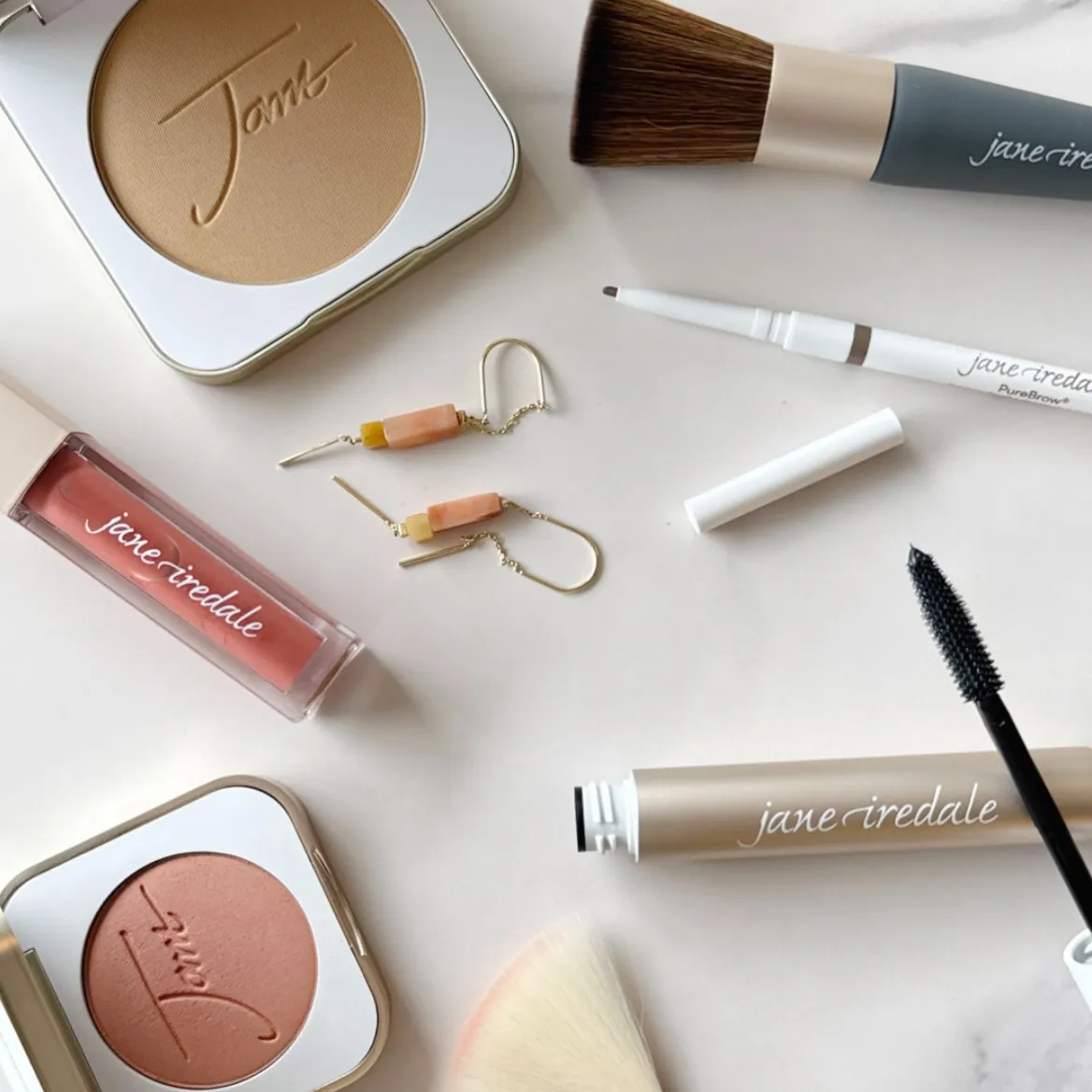 Jane Iredale makeupprodukter och penslar